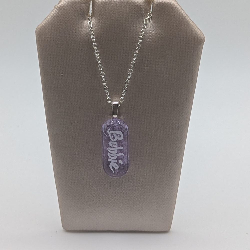 Silver plated necklace, Lavender pendant,'bubbie' inscription. 18" Chain. Handma